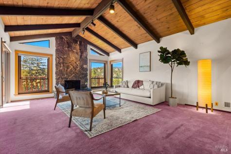 5 Wimbledon Court Novato CA 94949