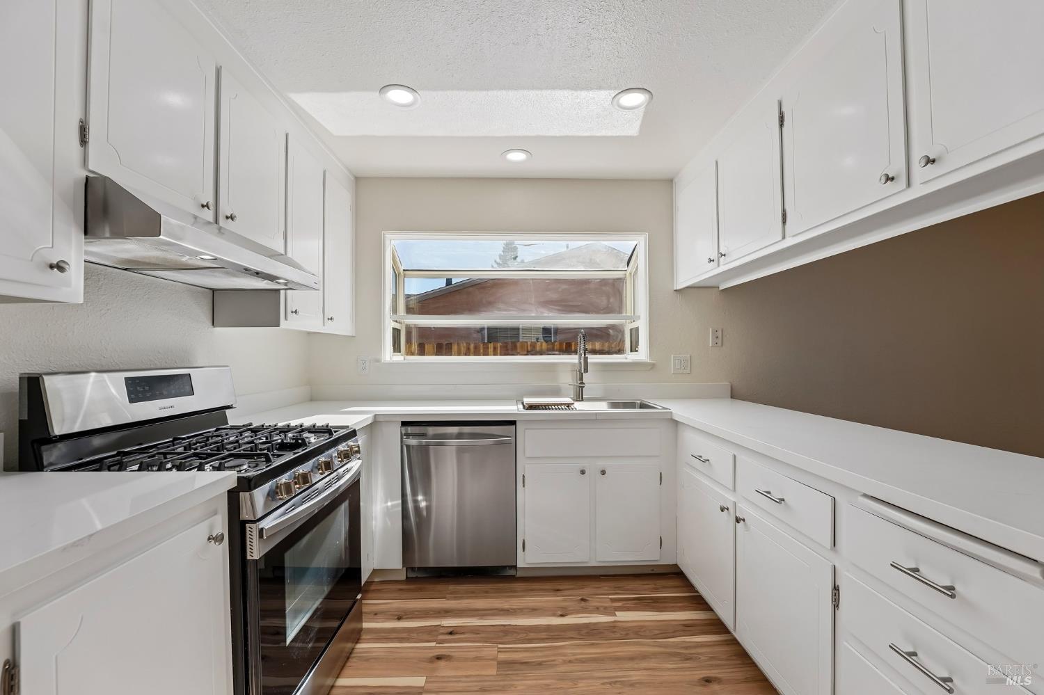 514 Monterey Drive Suisun City CA 94585