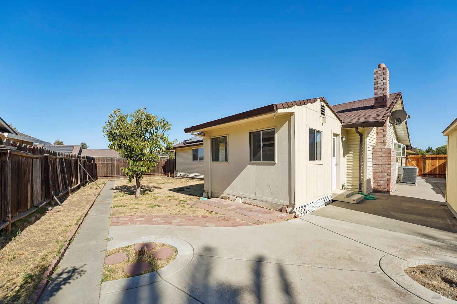 514 Monterey Drive Suisun City CA 94585