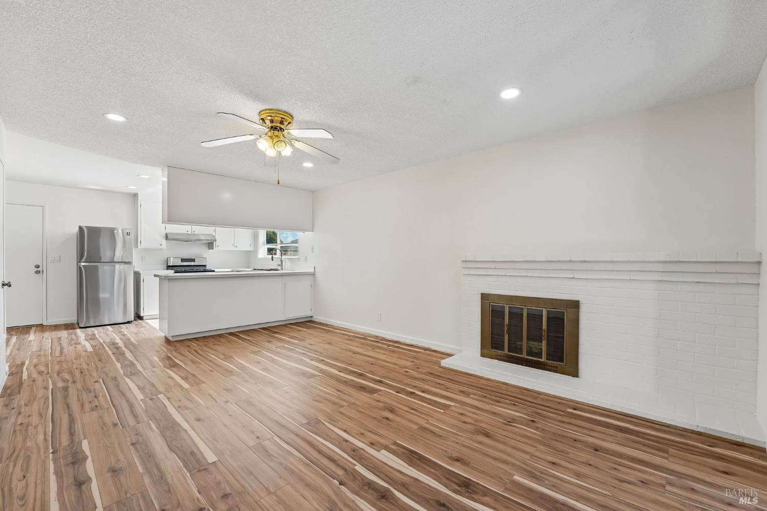 514 Monterey Drive Suisun City CA 94585