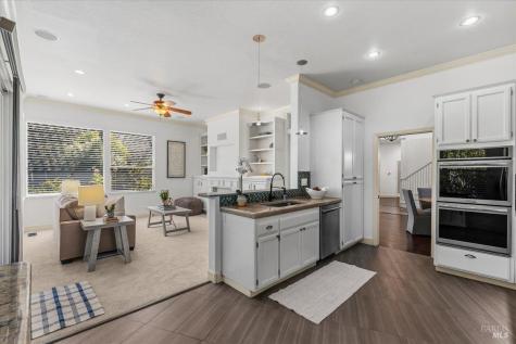 3 Vintage Court Petaluma CA 94954