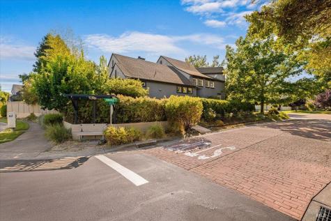 3 Vintage Court Petaluma CA 94954