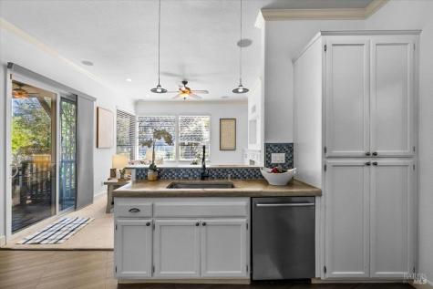 3 Vintage Court Petaluma CA 94954