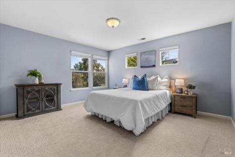 3 Vintage Court Petaluma CA 94954