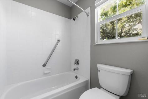 3 Vintage Court Petaluma CA 94954