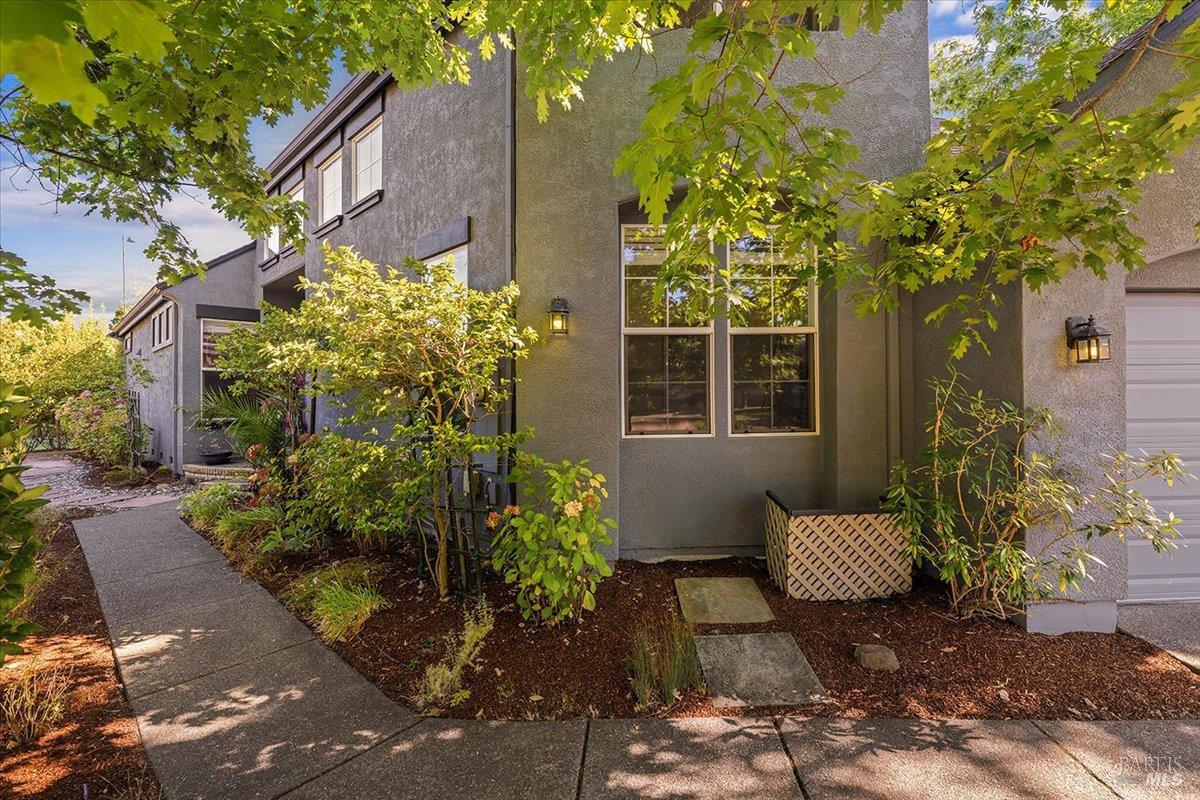 3 Vintage Court Petaluma CA 94954
