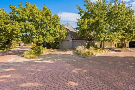 3 Vintage Court Petaluma CA 94954
