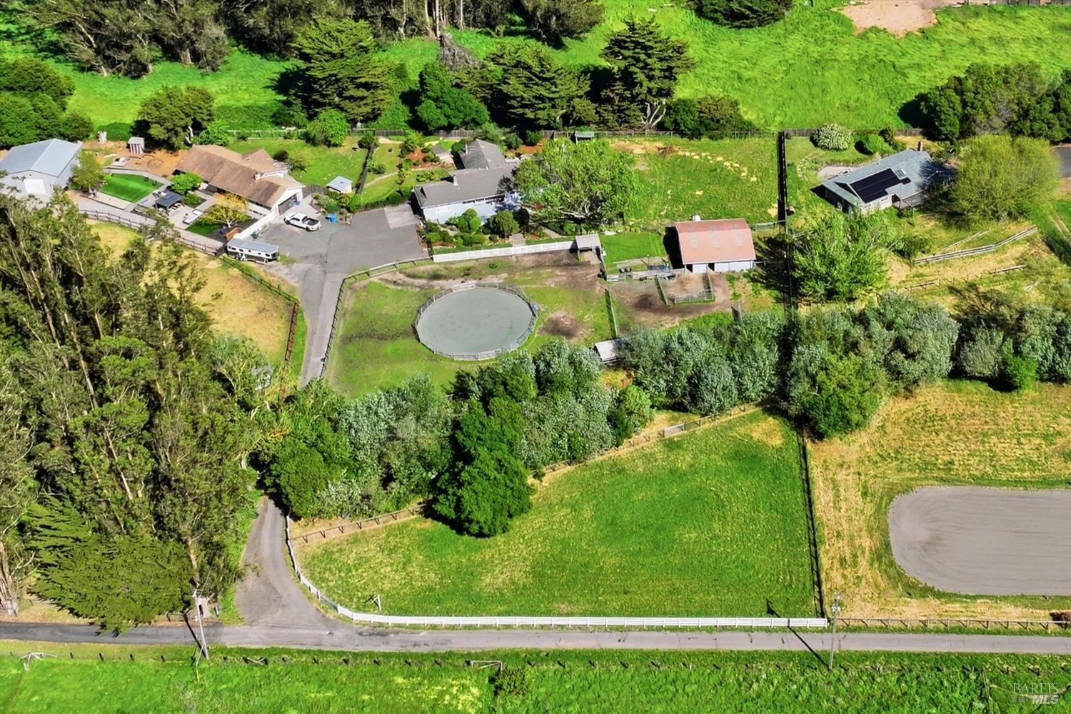 4320 Roblar Road Petaluma CA 94952