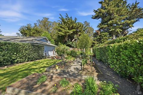 4320 Roblar Road Petaluma CA 94952