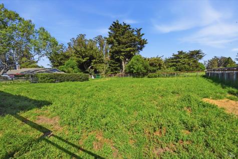4320 Roblar Road Petaluma CA 94952