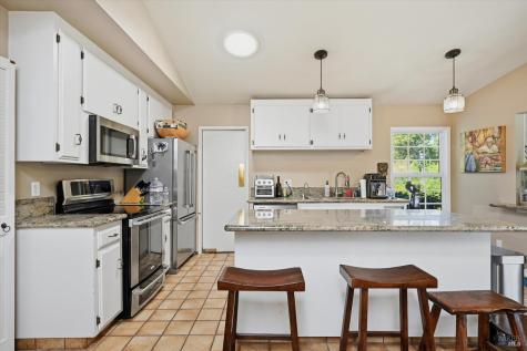 4320 Roblar Road Petaluma CA 94952