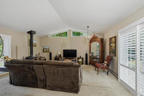 4320 Roblar Road Petaluma CA 94952
