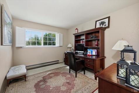 4320 Roblar Road Petaluma CA 94952
