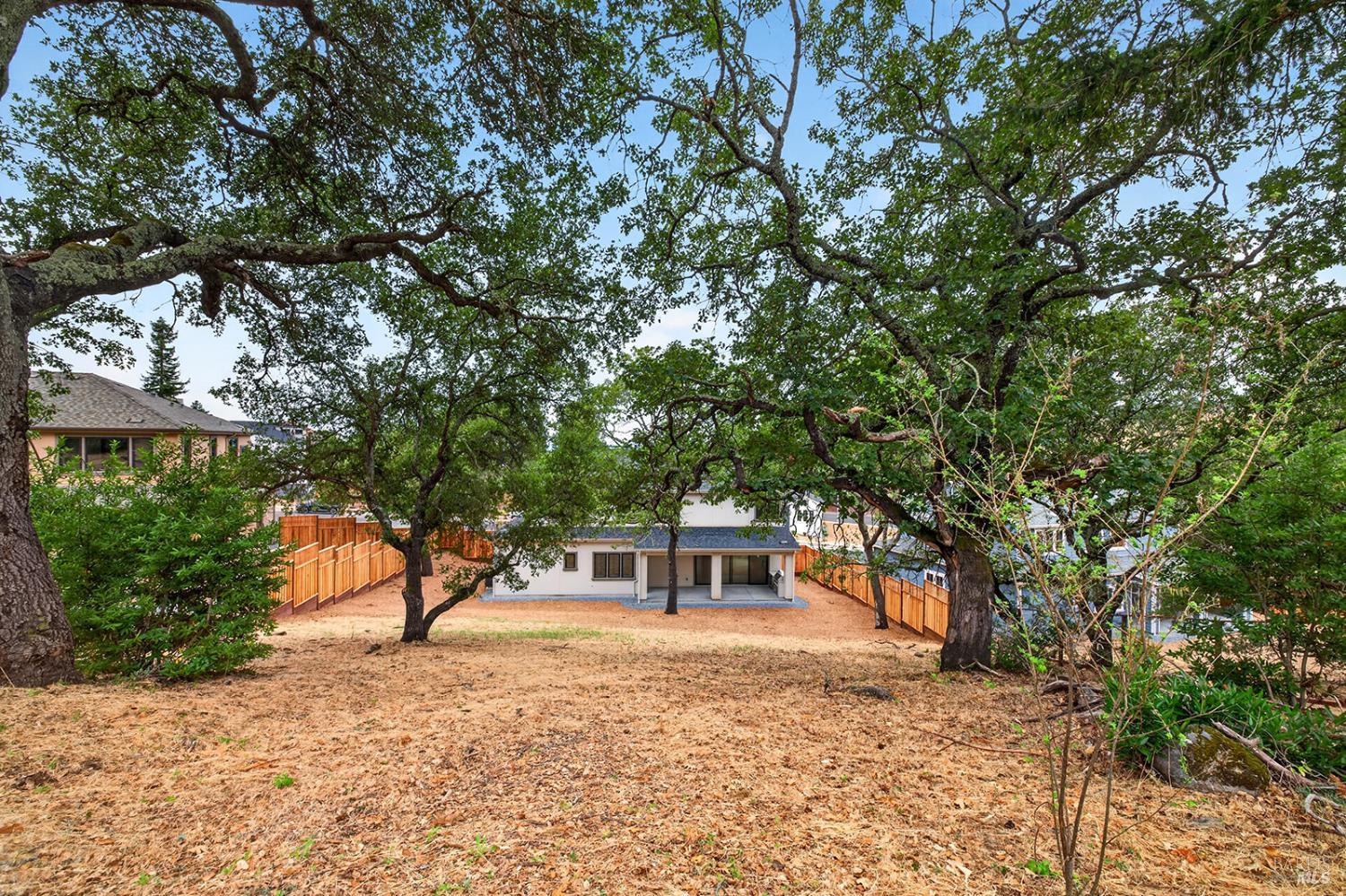 1913 Carlile Place Santa Rosa CA 95403