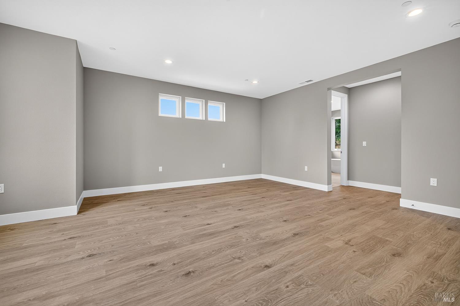 1913 Carlile Place Santa Rosa CA 95403
