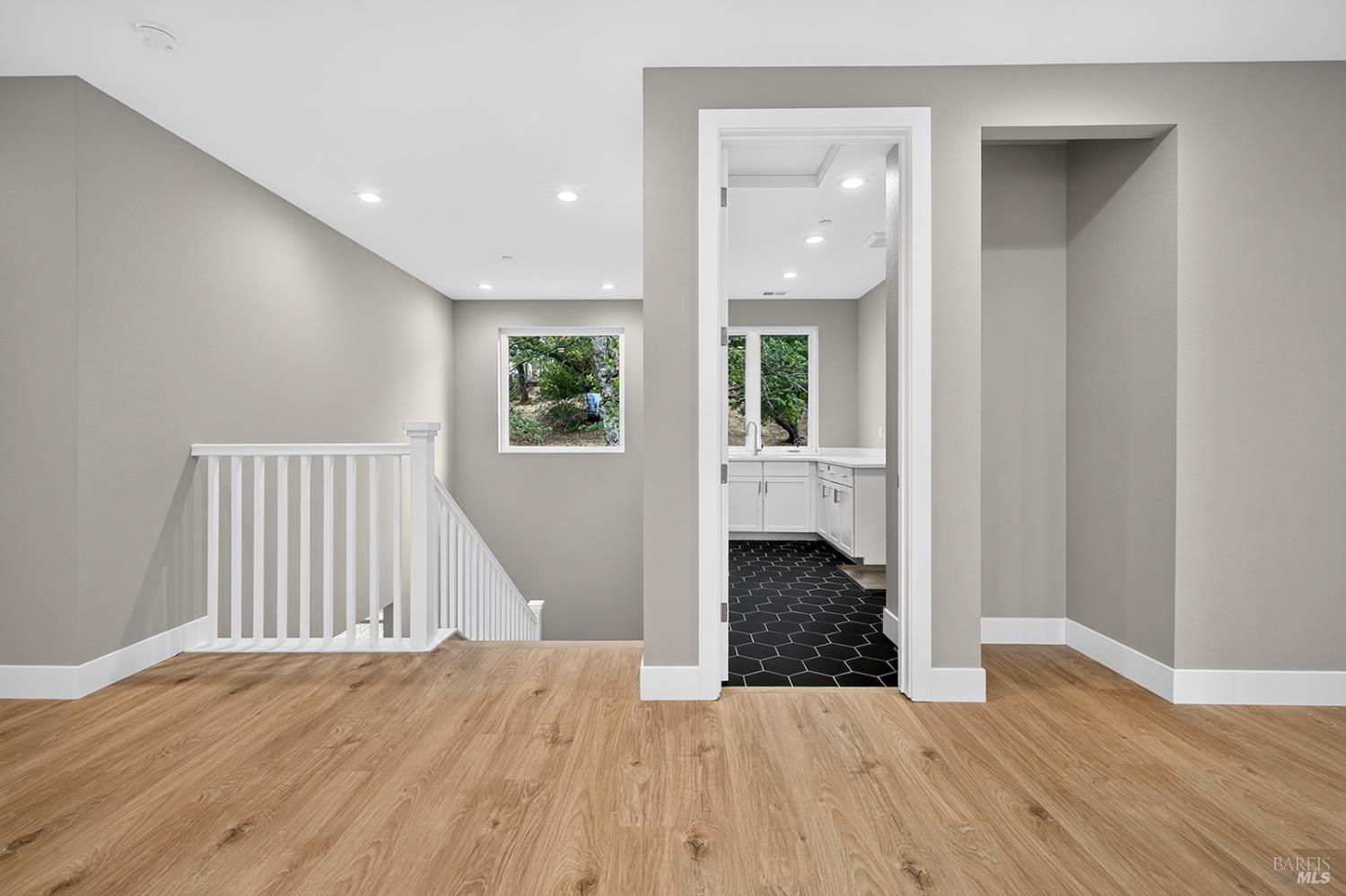1913 Carlile Place Santa Rosa CA 95403