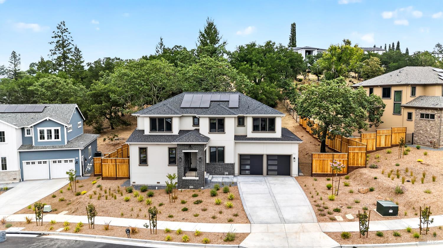 1913 Carlile Place Santa Rosa CA 95403