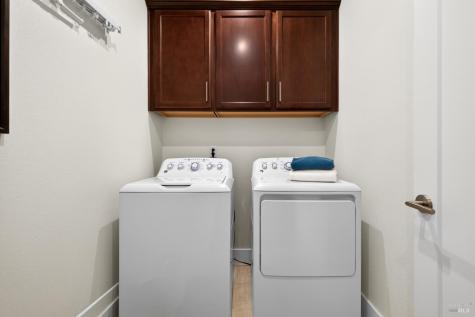 6219 Olympic Place Rohnert Park CA 94928
