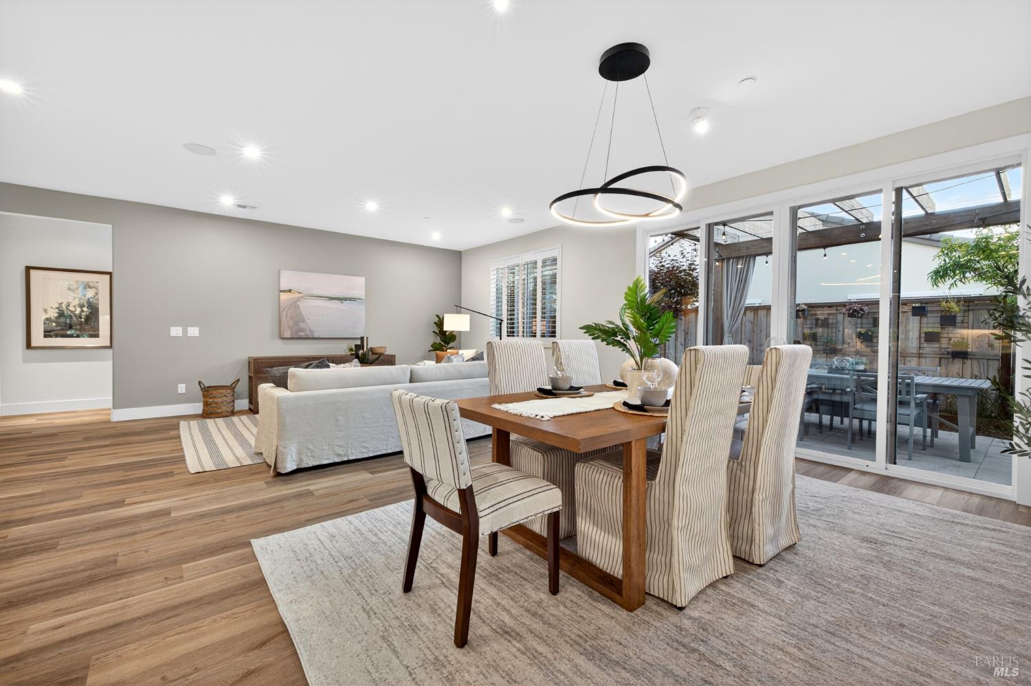 6219 Olympic Place Rohnert Park CA 94928