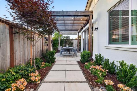 6219 Olympic Place Rohnert Park CA 94928