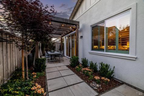 6219 Olympic Place Rohnert Park CA 94928