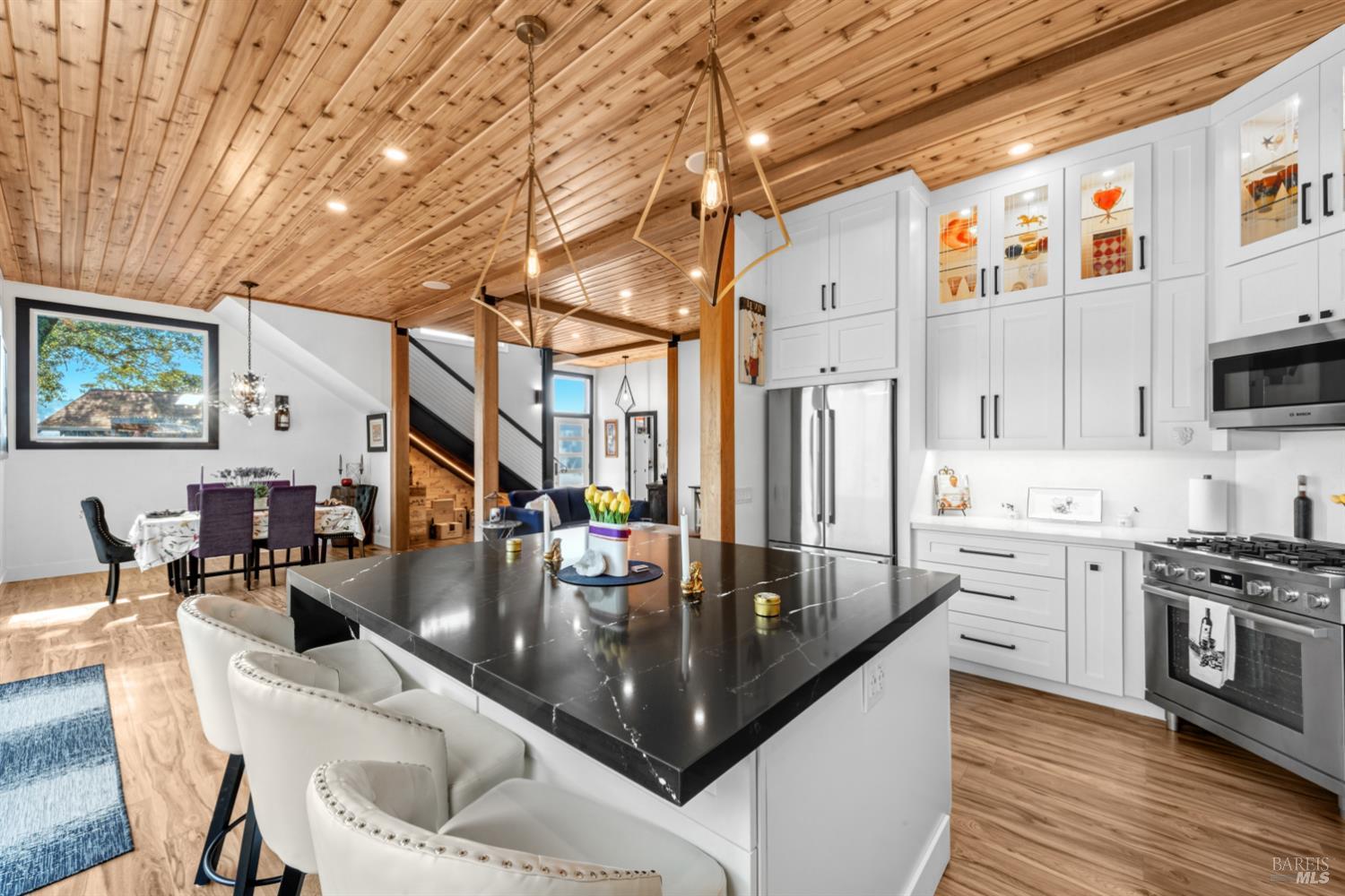 1387 Tucker Road Calistoga CA 94515