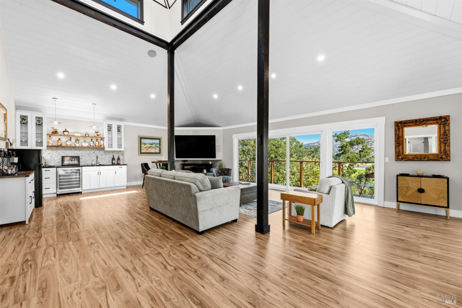 1387 Tucker Road Calistoga CA 94515