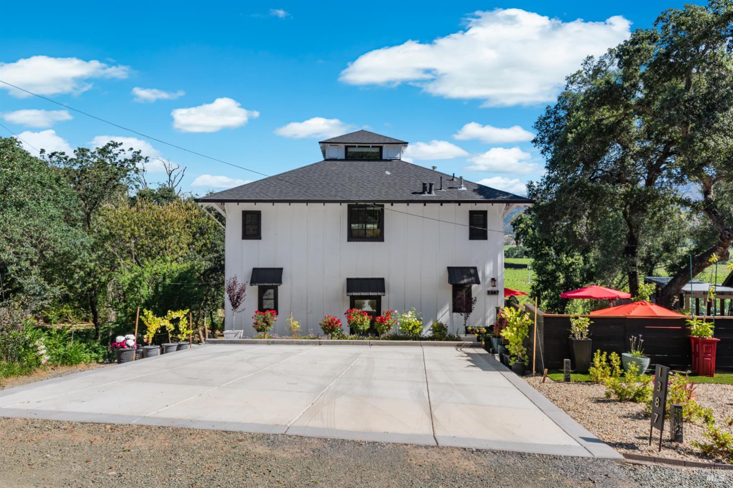 1387 Tucker Road Calistoga CA 94515