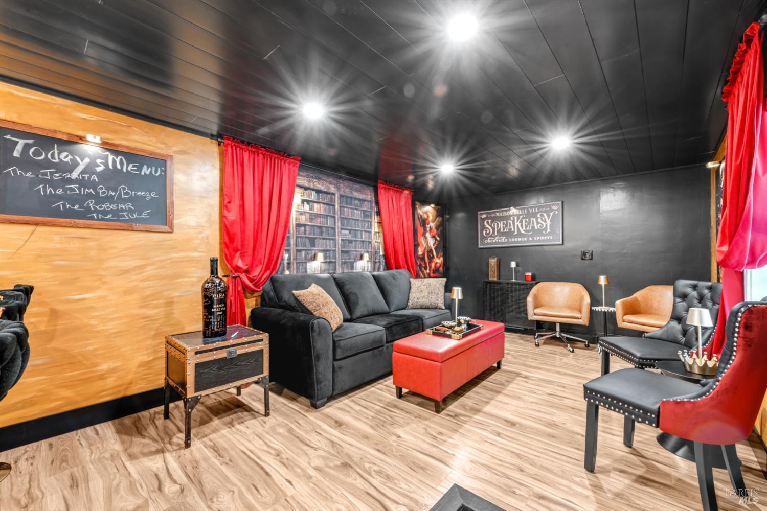 1387 Tucker Road Calistoga CA 94515