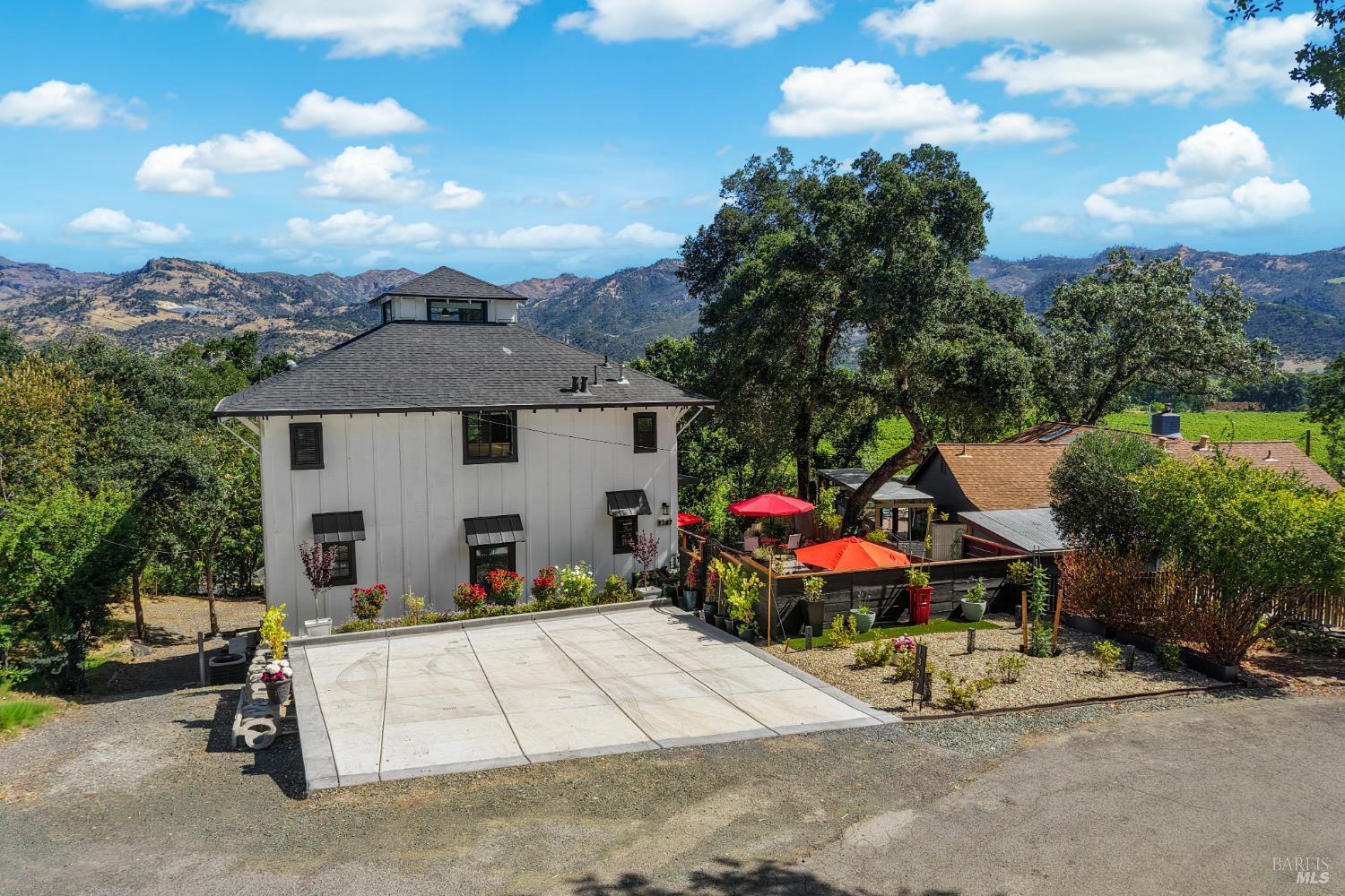 1387 Tucker Road Calistoga CA 94515
