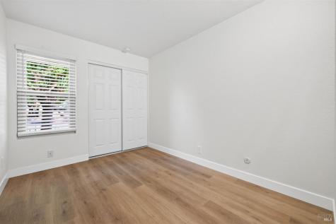 957 W 8th Street Santa Rosa CA 95401
