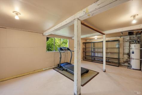 8170 Park Avenue Forestville CA 95436