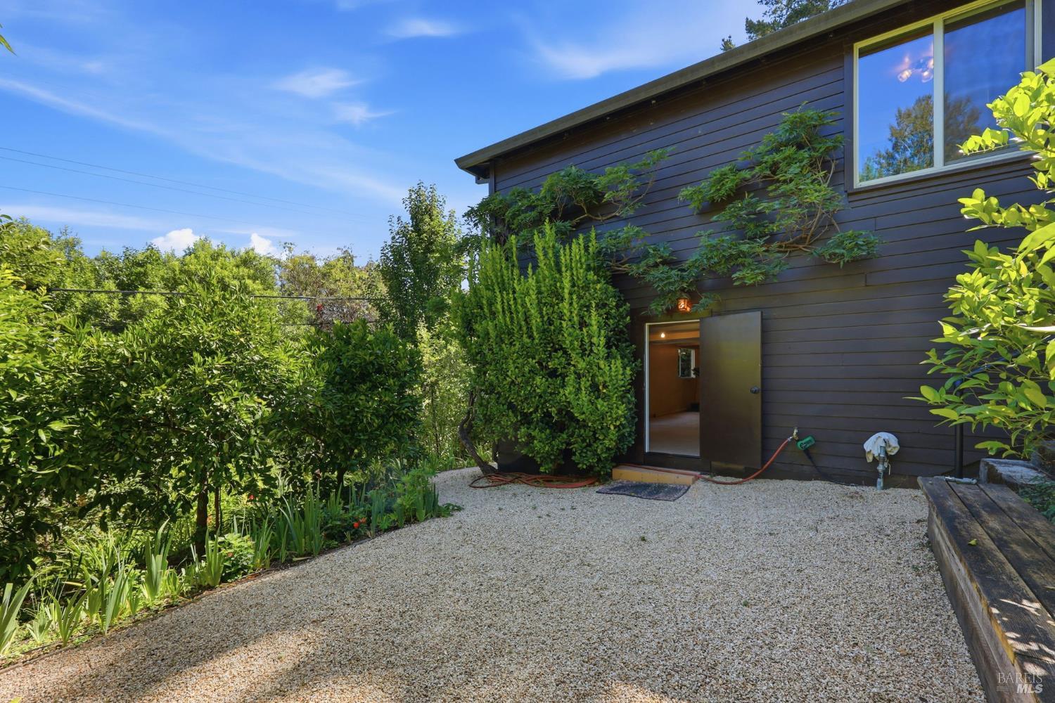 8170 Park Avenue Forestville CA 95436