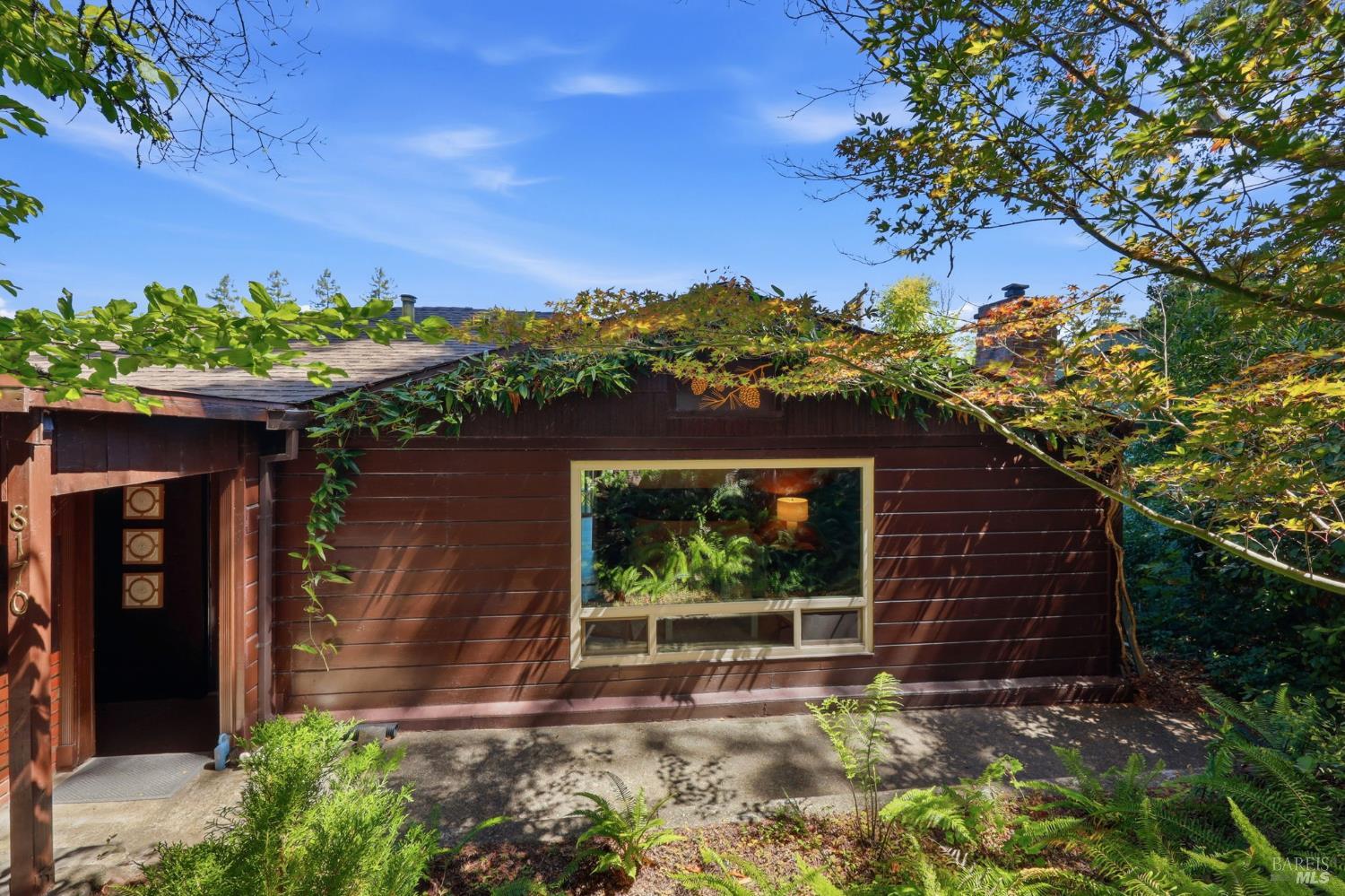 8170 Park Avenue Forestville CA 95436