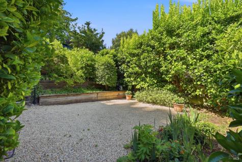 8170 Park Avenue Forestville CA 95436