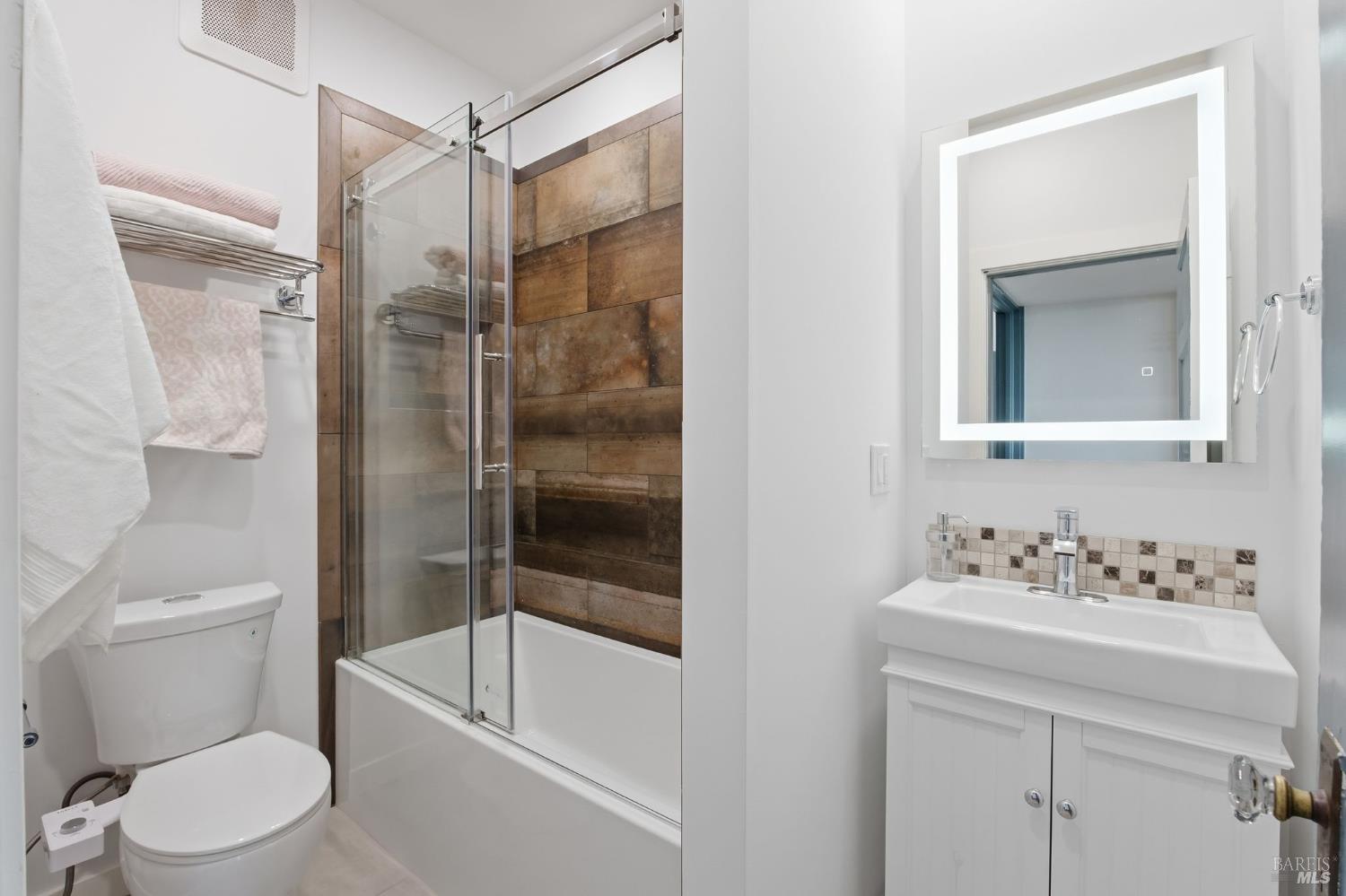 130 Edison Avenue Corte Madera CA 94925