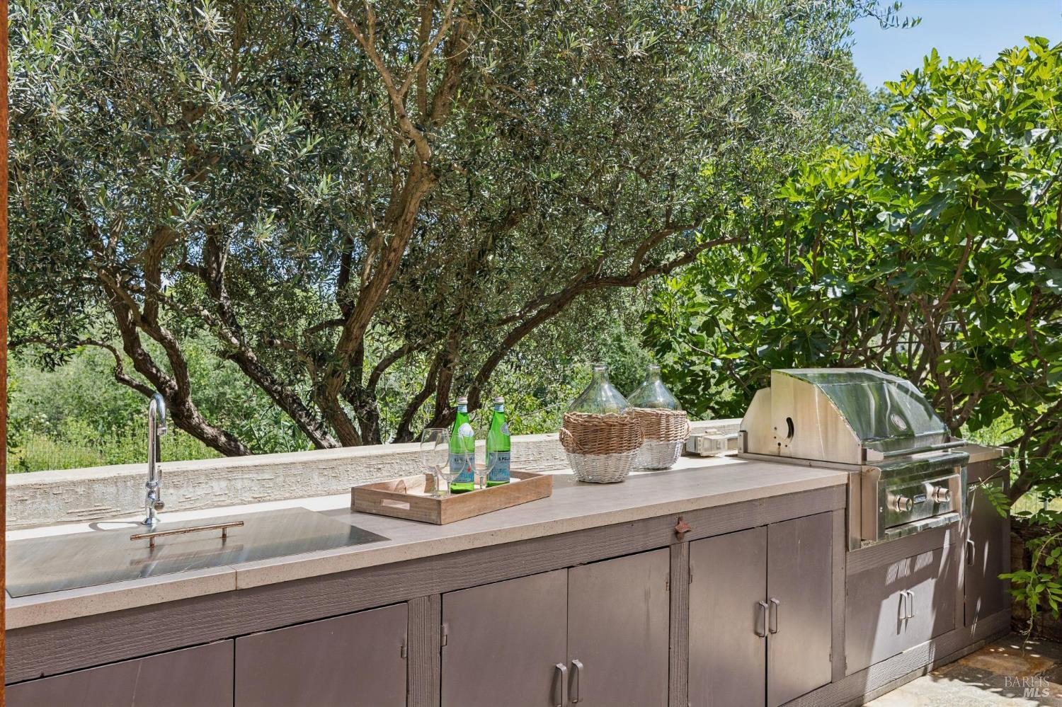1067-1069 Darms Lane Napa CA 94558
