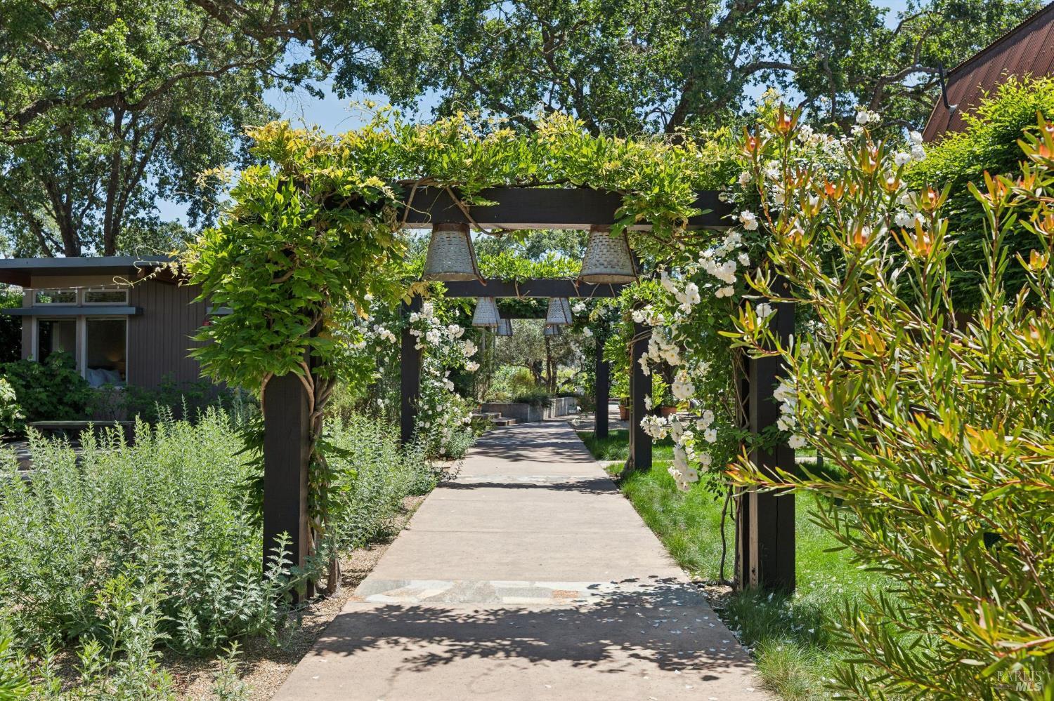 1067-1069 Darms Lane Napa CA 94558