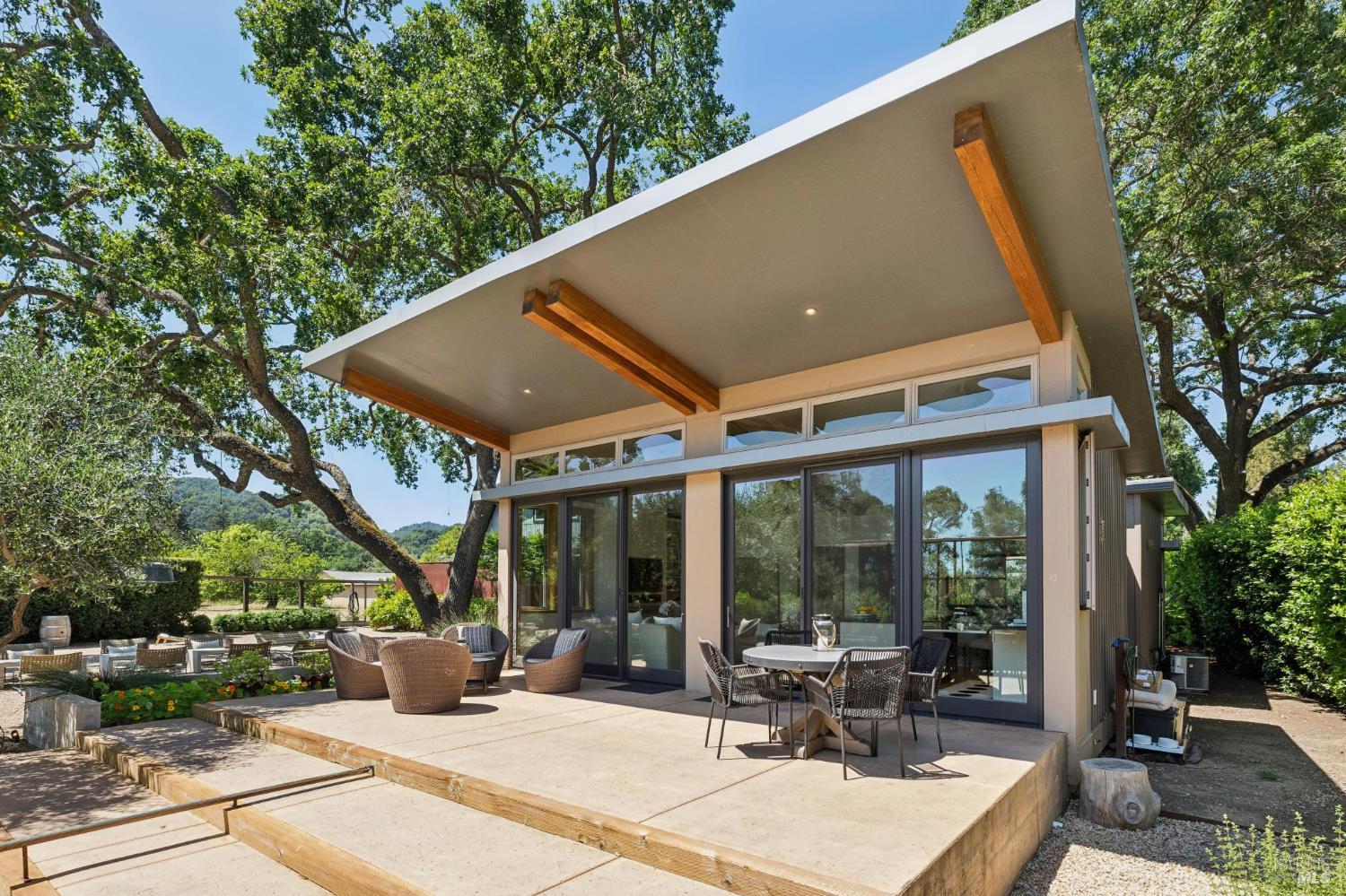 1067-1069 Darms Lane Napa CA 94558