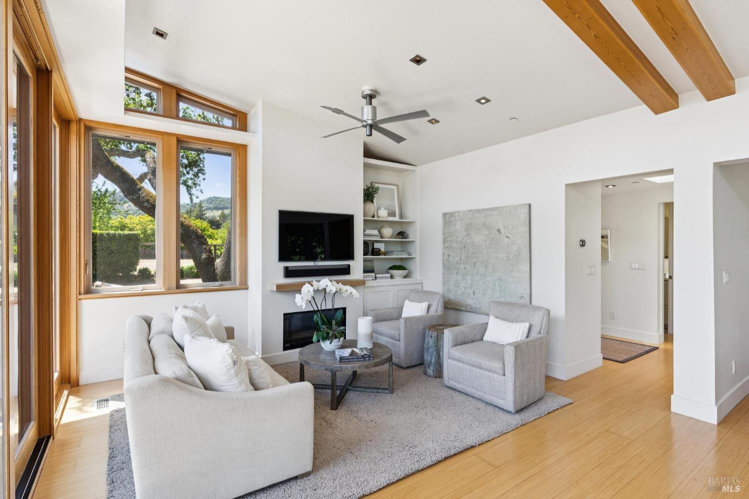 1067-1069 Darms Lane Napa CA 94558