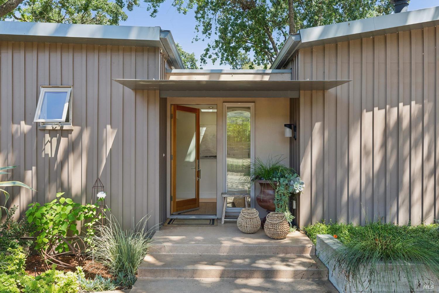 1067-1069 Darms Lane Napa CA 94558