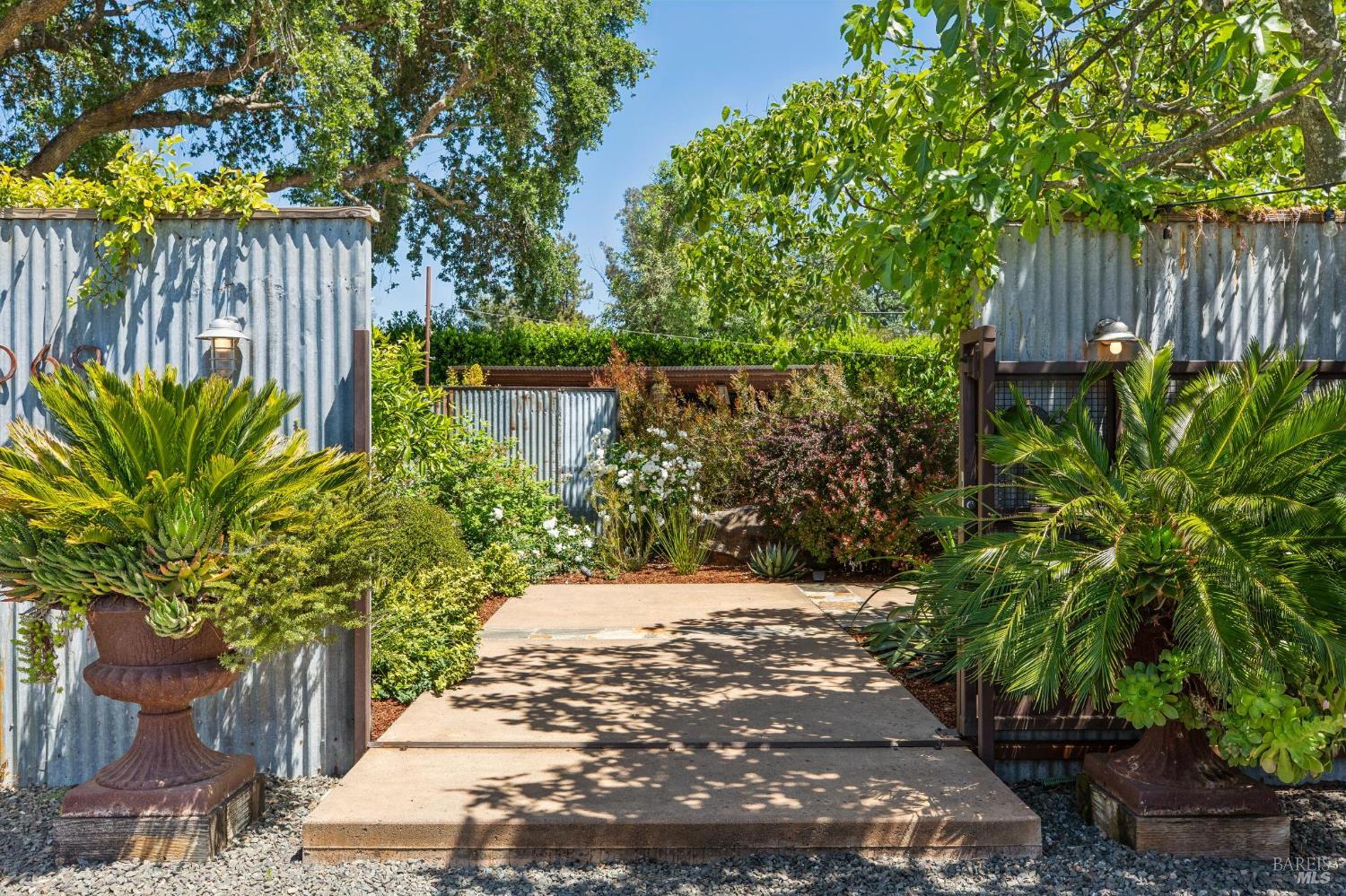 1067-1069 Darms Lane Napa CA 94558