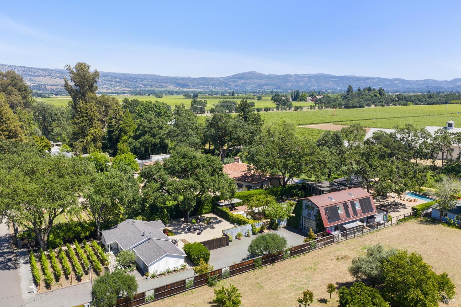 1067-1069 Darms Lane Napa CA 94558