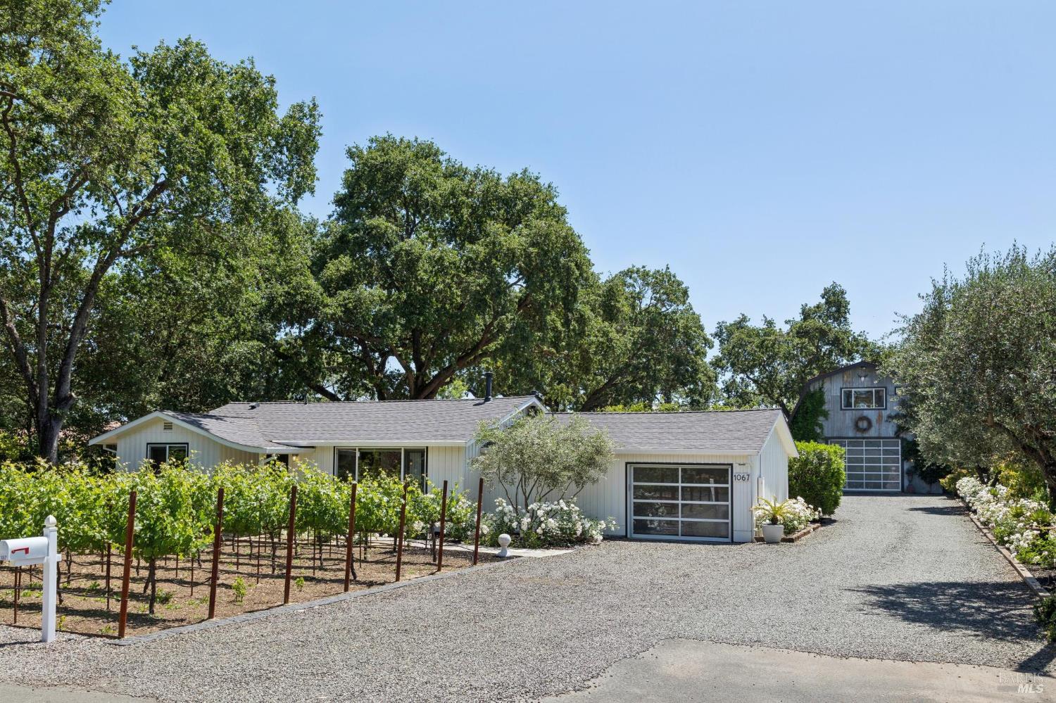 1067-1069 Darms Lane Napa CA 94558