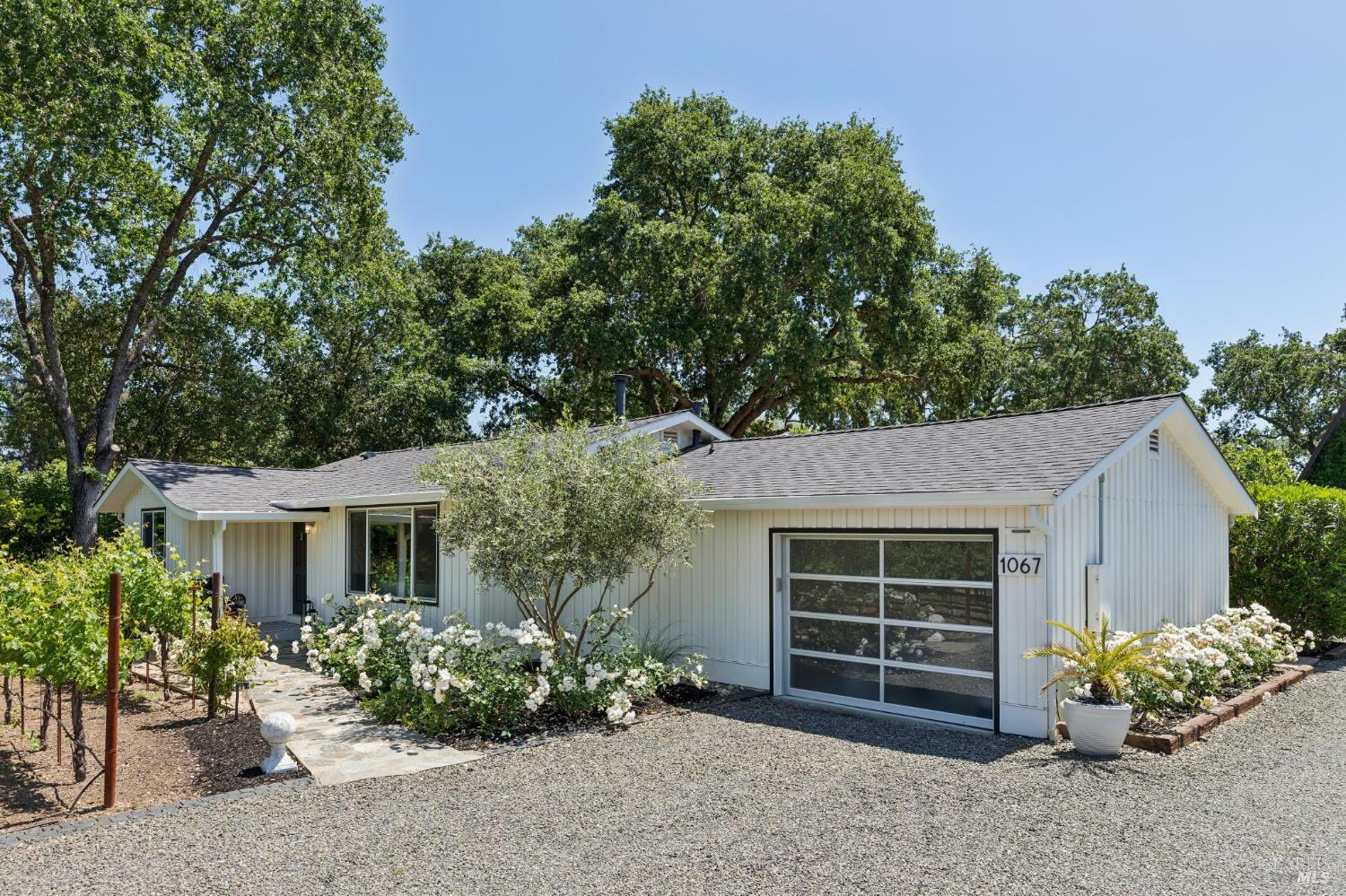 1067-1069 Darms Lane Napa CA 94558