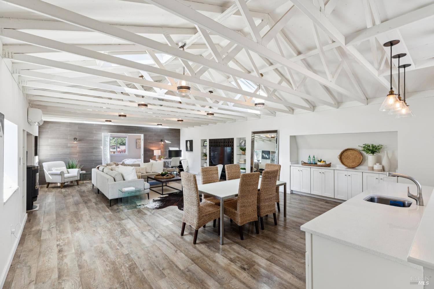 1067-1069 Darms Lane Napa CA 94558