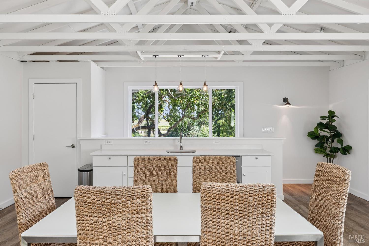 1067-1069 Darms Lane Napa CA 94558
