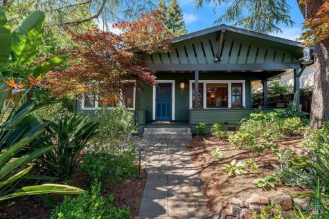 437 North Street Healdsburg CA 95448