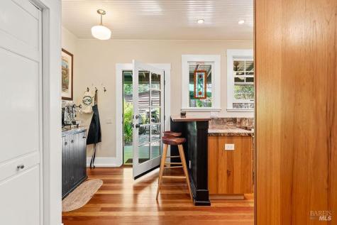 437 North Street Healdsburg CA 95448
