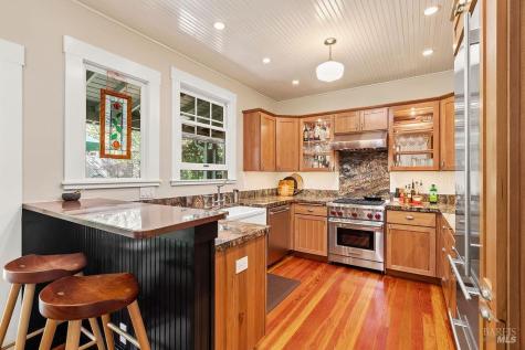 437 North Street Healdsburg CA 95448